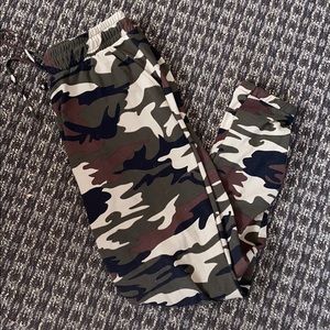 camo joggers